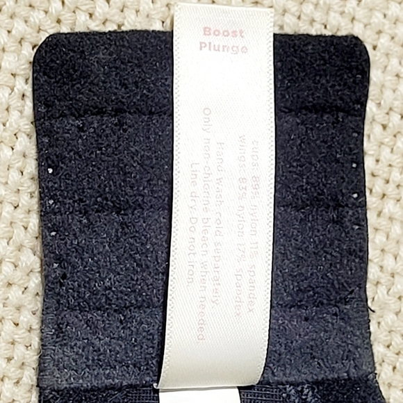 NWOT Cacique Black Smooth Boost Plunge (42D) - Picture 7 of 7